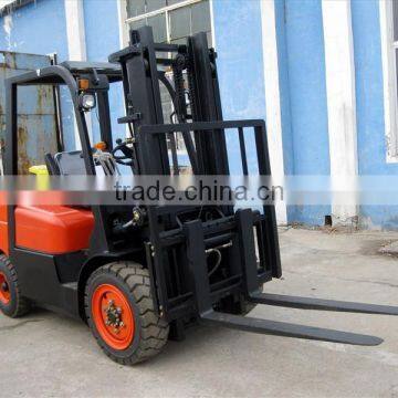 Customized 2.5tons Diesel Forklift With Hydraulic Transmission photo-4