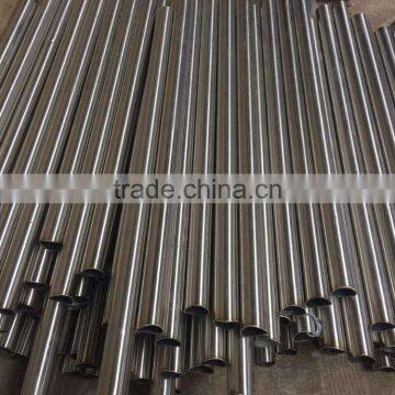 Stainless steel clad pipes