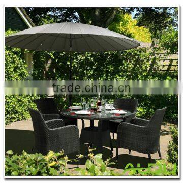 Audu Canberra Outdoor Rattan Garden Dining Set With Umbrella