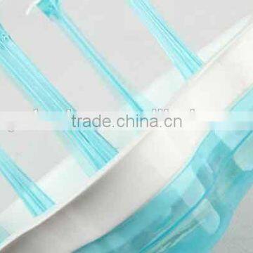 Flower Shaped Plastic Cup Holder photo-3