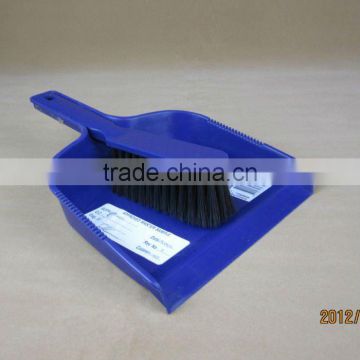 Plastic Table Dustpan with Brush Set BM407