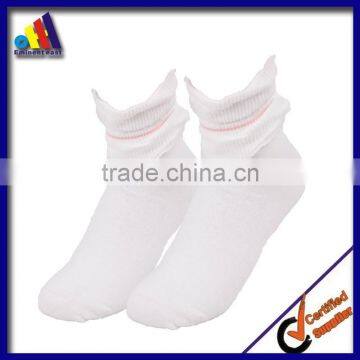 Solid Color Cable Knit Boot Socks With Lace photo-3