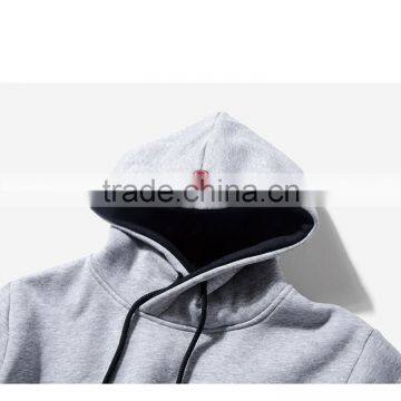 OEM Service Warm Good Fabric Reglan Long Sleeve Grey Color Matching Thumb Hole Woven Label Male Sports Apparel photo-2
