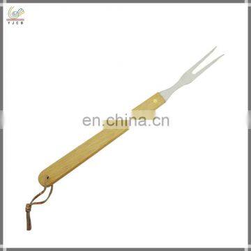 long Outdoor bbq tools wood handle cheap roasting bbq fork