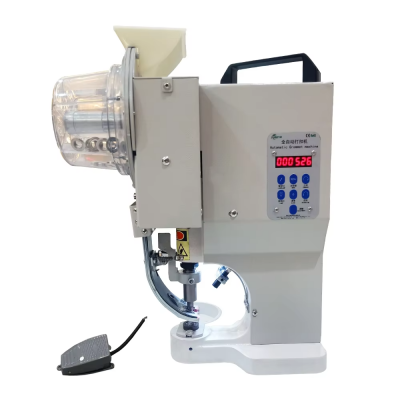 Pneumatic Eyelet Punching Machine for PVC Tarpaulin and Flex Banner Made in China