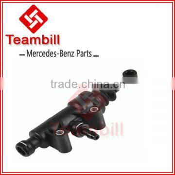 Clutch master cylinder for mercedes W211 2112900112