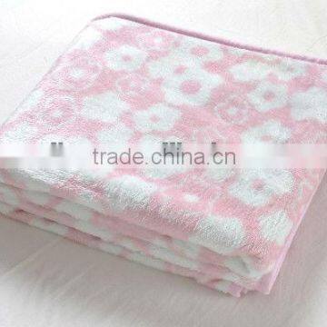 Soft flower printed micro flannel blanket