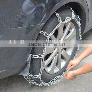 Anti-skid snow tire chains for passenger car