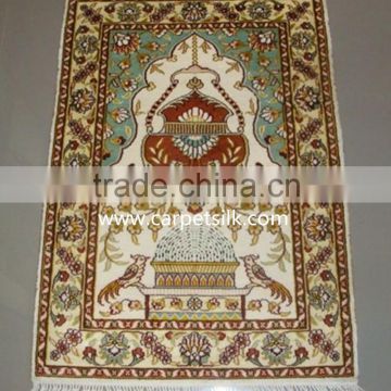 small prayer rug for muslim use handmade silk rugs in persian design home decoration rugs