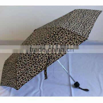 fold umbrella with folding