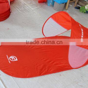 Portable beach shade tent easy Pop up beach tent