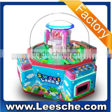 Coin operated sweet land candy claw crane machine/ mini toys claw crane game machine/ four player crane claw machine for sale