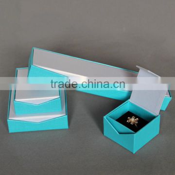 Light Blue Color leatherette paper & plush cheap Jewelry case for ring bracelet pendant