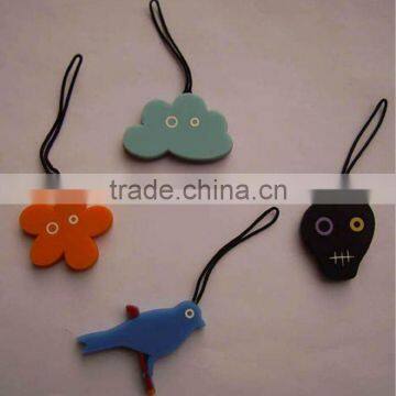 Fashion Style Custom Design Eco-friendly Silicon Cell phone Pendant