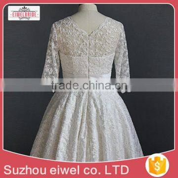 Long Sleeve White Lace Applique Wedding Dress photo-4
