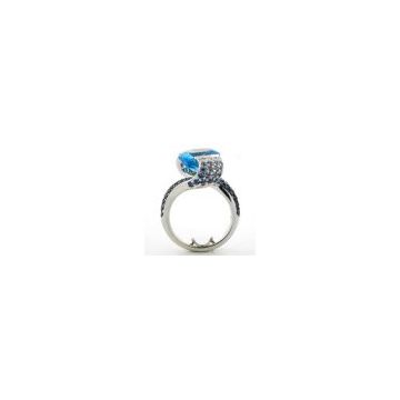 Thailand Stunning Blue Topaz Cocktail Ring Set In 18k W/G