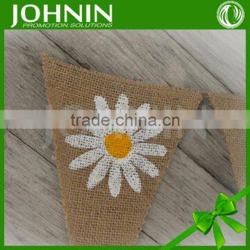 Hot sell Free design holiday home decoration burlap Easter bunting