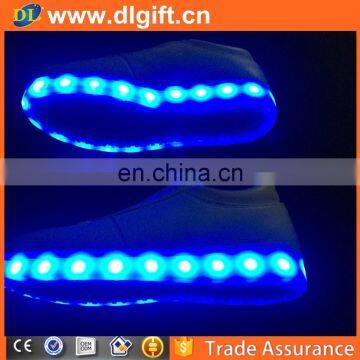Best Selling Colorful Night Safety Led Light Running Shoes for European photo-4