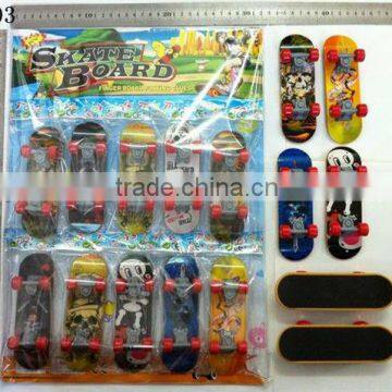 Scrub finger skateboard wheels