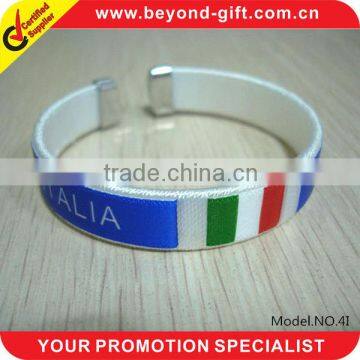 High quality custom wristbands for teens