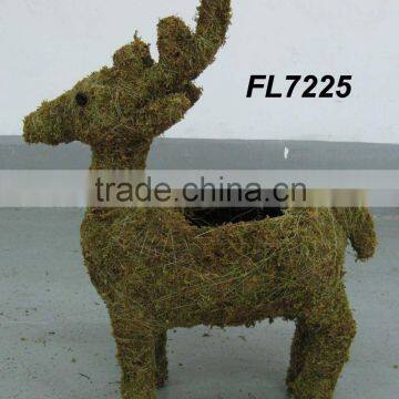 Christmas planter,christmas decor,Christmas garden planter,Christmas basket,rattan planter,Christmas deer planter,moss planter