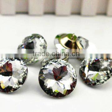 shiny crystal button sofa