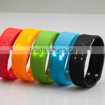 USB Multi-function 3D Smart Pedometer Bracelet photo-6