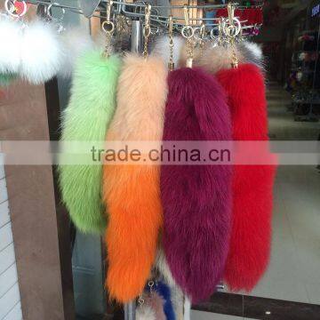 Wholesale custom dyed real fox fur tail with metal keyring for bag keychain                        
                                                Quality Choice