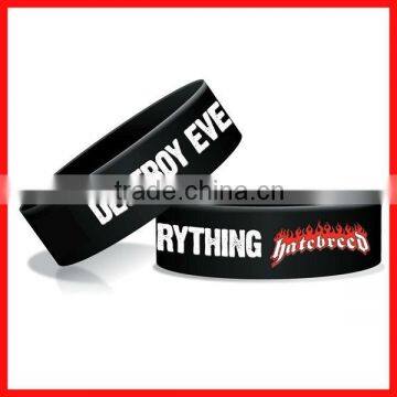 Amazing fashion custom logo available wristbands silicone