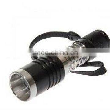 newest 2012 trustfire Z8 zoom CREE XM-L T6 led rechargeable flashlight