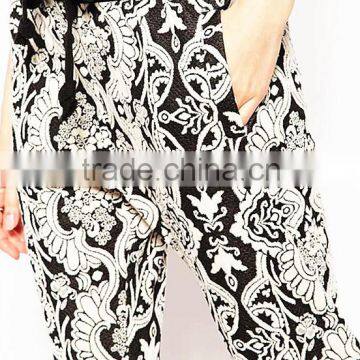 Lightly Textured Fabric Regular Fit Sweat Pant