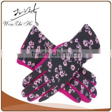 Touch Screen Polyester And Spandex Gloves photo-5