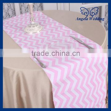 RU012A cheap 2015 new decorative printer pink and white chevron table runner