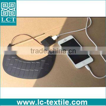 Baseball Cap With Built-in Solar Panels Mounted on the Bill Charges Your Phone LCTC-0268
