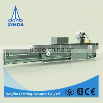 Special interface hand operated elevator