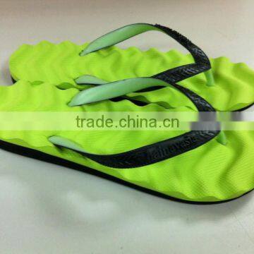 fashion summer beach slippers for men massage with 2 tone pvc strap