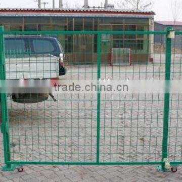 PVC or powder coated easily assembled fence gate