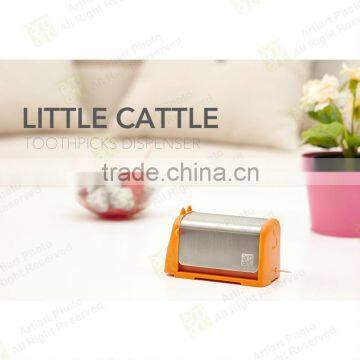 2015 Original new design little cattle funny automatic toothpick holder