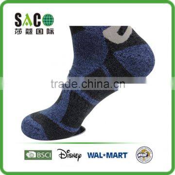 Blue and Black Yarn Doubling West Wood Words Pattern Cotton Sports Socks photo-3