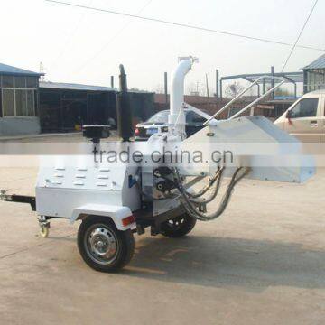 50hp Trailer Towable Diesel Engine Wood Chipper With Hydraulic Feeding CE Approved photo-4