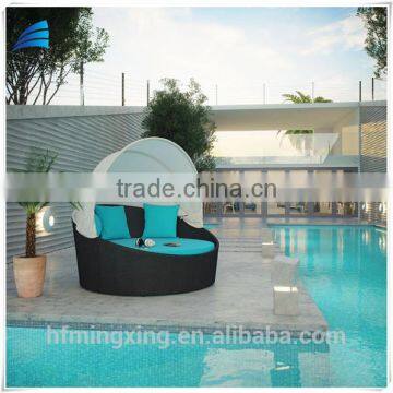 Outdoor furniture round daybed