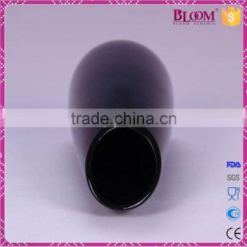 Decorative Gift Simple Style Ceramic Glazed Black Vase photo-4