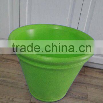 Big Size Colorful Flower Pot PE Material Gardon Pots photo-4