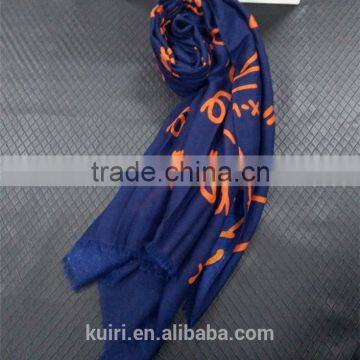 New Fashion Winter Hot Sale Big Flower Peddles Printed Woman Cotton Scarf photo-4