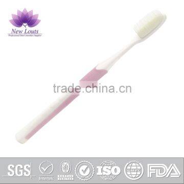 Low price china toothbrush manufactured in China