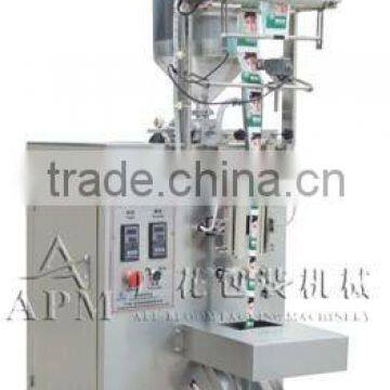 Automatic pillow sealing liquid packing machine