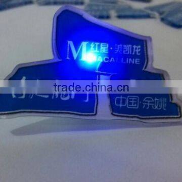 Flashing Light Pin Badges for Cheap Plastic Material photo-2