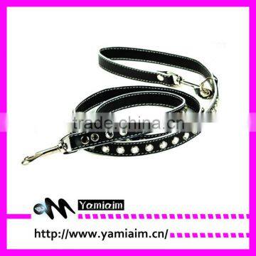 rhinestone pet collar black leather clear rhinestone custom logo OEM