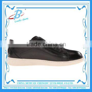 Classic Men genuine leather walking sakting sneakers fashion shoes 2016