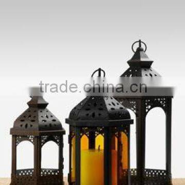 large moroccan lantern